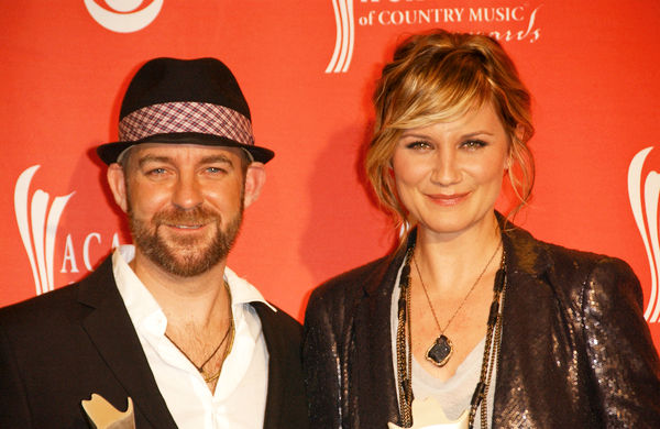 Sugarland<br>44th Annual Academy Of Country Music Awards - Press Room