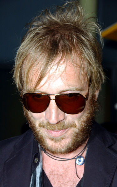 Rhys Ifans<br>