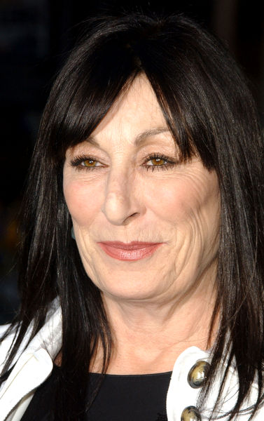 Anjelica Huston<br>