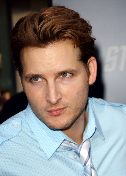 Peter Facinelli Pictures with High Quality Photos