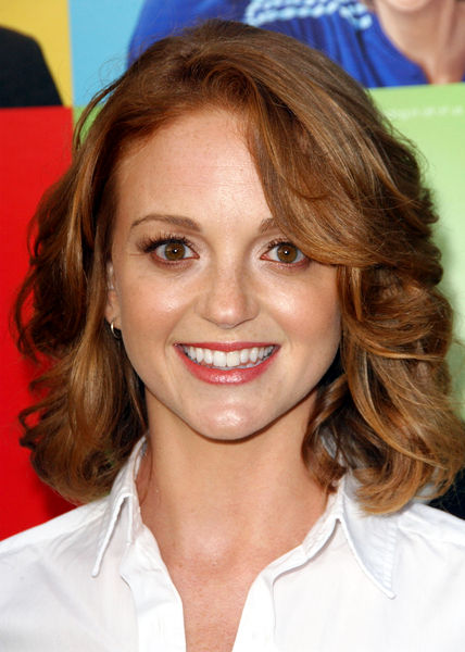 Jayma Mays Latest News, Bio, Profile, Album, Movie and Photo.