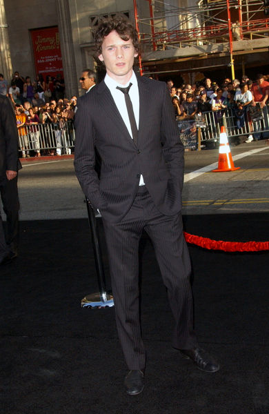 Anton Yelchin Latest News, Bio, Profile, Album, Movie and Photo.