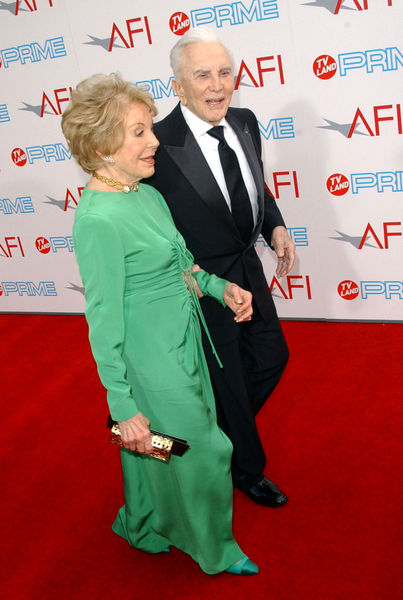 Kirk Douglas, Anne Buydens<br>37th Annual AFI Lifetime Achievement Awards - Arrivals