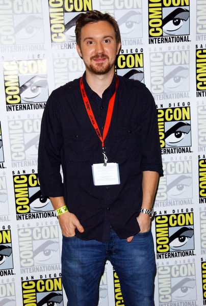 Sam Huntington Latest News, Bio, Profile, Album, Movie and Photo.