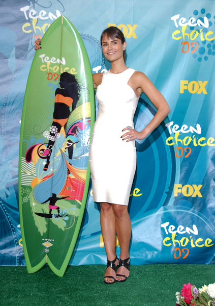 Jordana Brewster<br>2009 Teen Choice Awards - Press Room