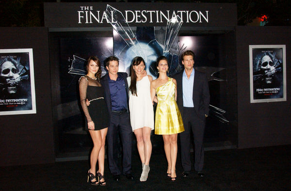 Shantel VanSanten, Bobby Campo, Krista Allen, Haley Webb, Nick Zano<br>