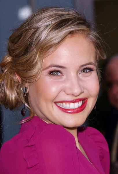 Leah Pipes<br>