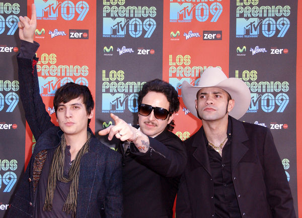 Kinky<br>2009 MTV Latin VMAs - Arrivals