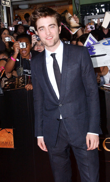 Robert Pattinson<br>