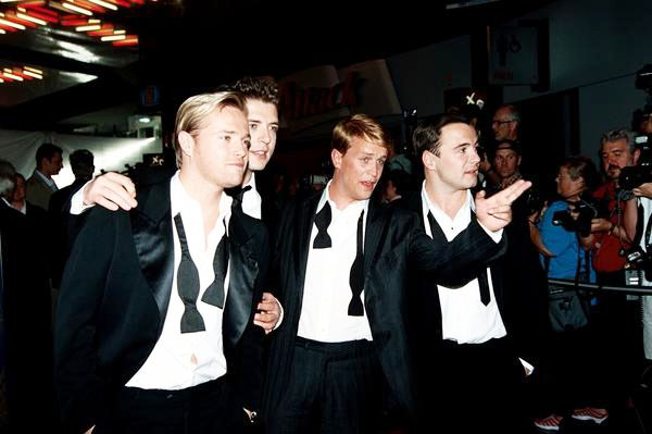 Westlife<br>2004 World Music Awards - Arrivals