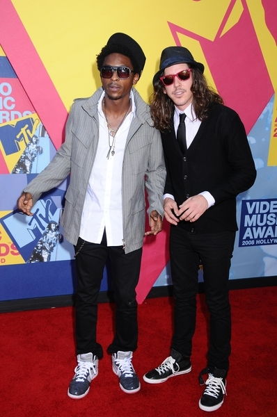 Shwayze Latest News, Bio, Profile, Album, Movie and Photo.