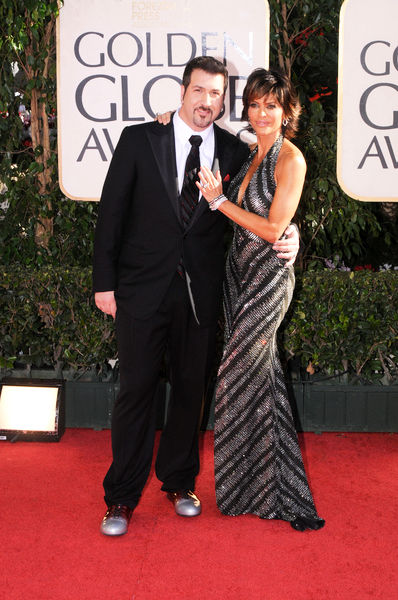 Joey Fatone, Lisa Rinna<br>66th Annual Golden Globes - Arrivals