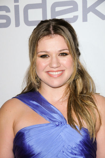 Kelly Clarkson<br>51st Annual GRAMMY Awards - Salute to Icons: Clive Davis - Arrivals