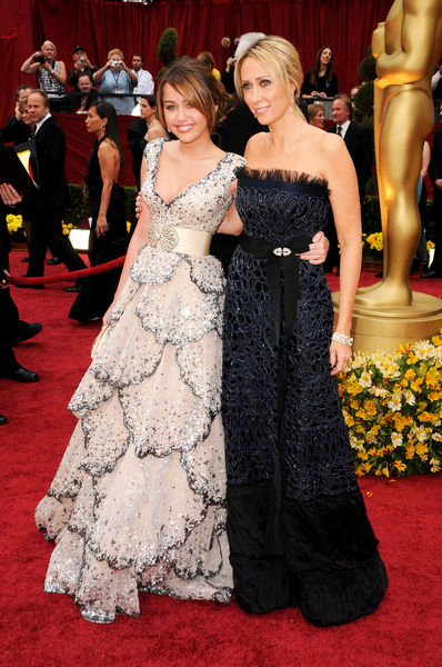 Miley Cyrus, Tish Cyrus<br>81st Annual Academy Awards - Arrivals