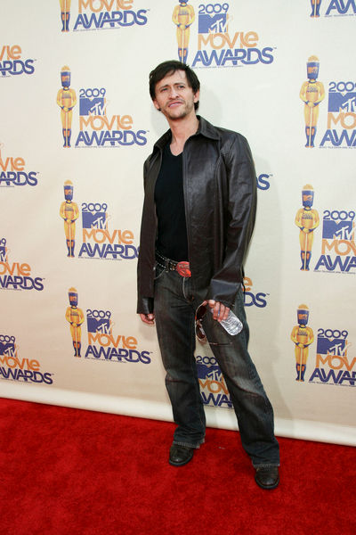 Clifton Collins Jr.<br>18th Annual MTV Movie Awards - Arrivals