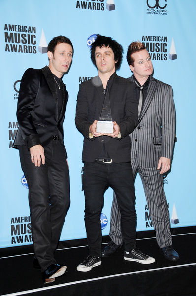 Green Day<br>2009 American Music Awards - Press Room