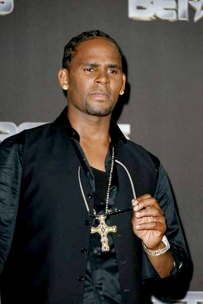 Was R Kelly At The Bet Awards R. Kelly Picture 50 - 25 Strong: The BET Silver Anniversary Celebration