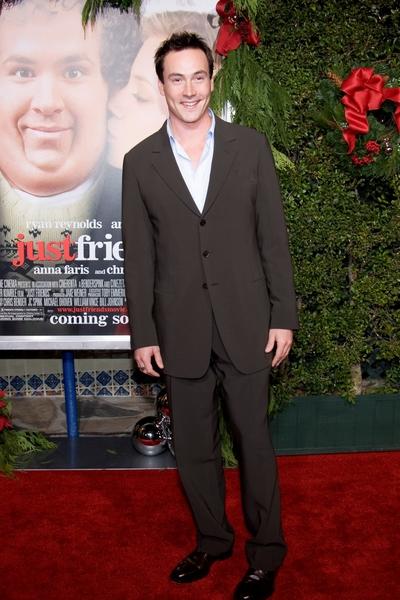 Chris Klein Latest News, Bio, Profile, Album, Movie and Photo.