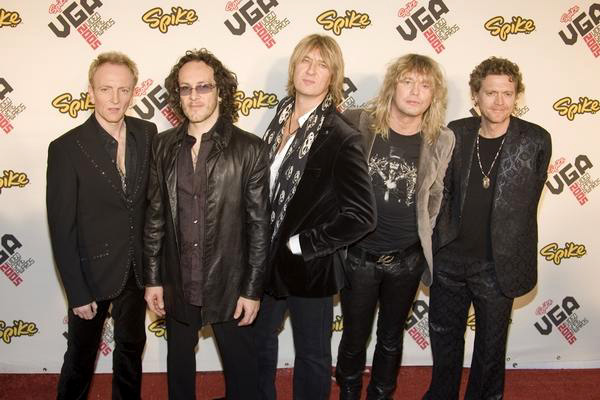 Def Leppard<br>2005 Spike TV Video Game Awards - Arrivals