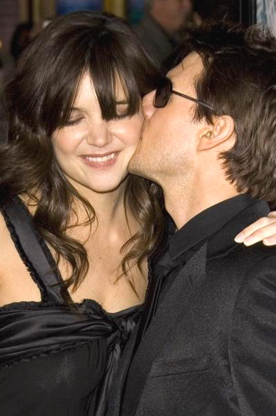 Tom Cruise, Katie Holmes<br>Mission Impossible III Los Angeles Premiere - Arrivals
