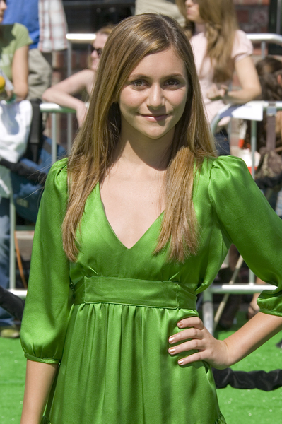 Alyson Stoner<br>Shrek The Third - Los Angeles Movie Premiere - Arrivals