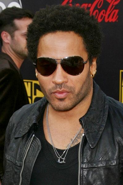 Lenny Kravitz<br>2007 American Music Awards - Red Carpet