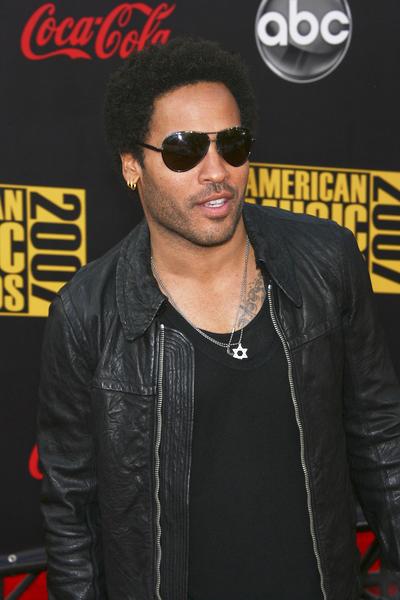 Lenny Kravitz<br>2007 American Music Awards - Red Carpet