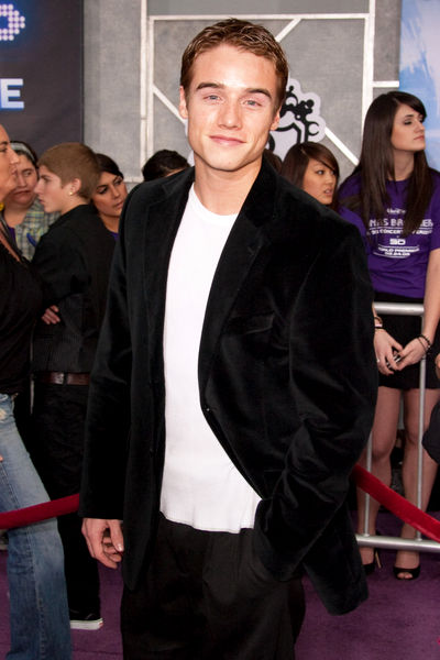 Brando Eaton Picture 4 - Hollywood Life’s 11th Annual Young Hollywood