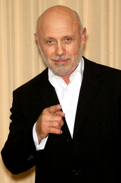 Hector Elizondo<br>2009 PRISM Awards - Arrivals