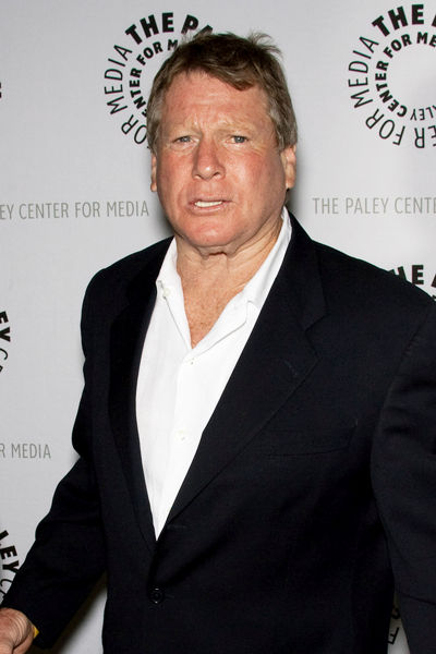 Ryan O'Neal<br>