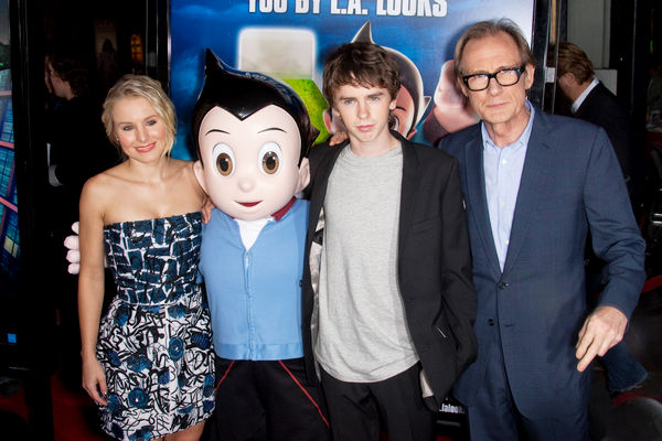 Kristen Bell, Freddie Highmore, Bill Nighy<br>