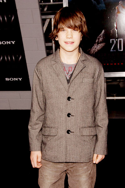 Liam James Picture 1 - &ldquo;2012&rdquo; Los Angeles Premiere - Arrivals