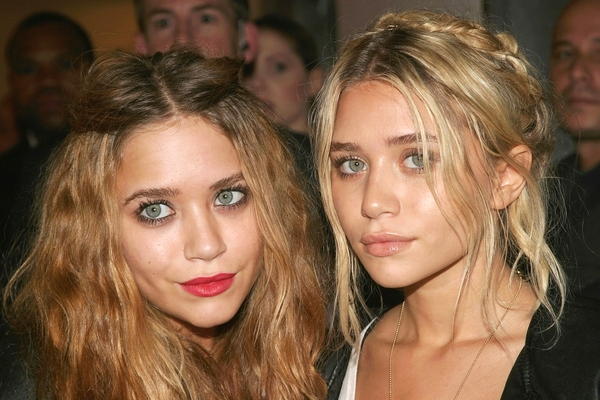 Ashley Olsen, Mary Kate Olsen<br>7th Annual Free Arts NYC Art and Photography Benefit Auction