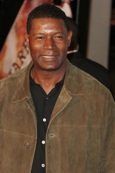 Dennis Haysbert<br>Jarhead World Premiere - Arrivals