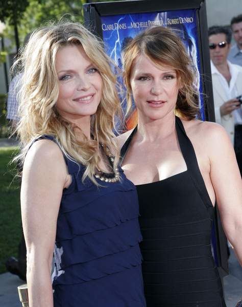 Michelle Pfeiffer, Dedee Pfeiffer<br>Stardust Los Angeles Movie Premiere - Red Carpet