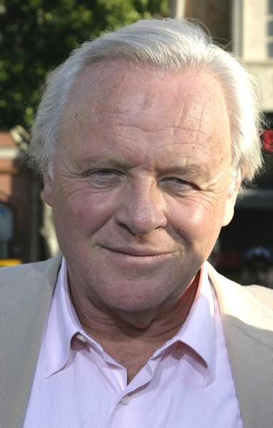 Anthony Hopkins<br>War of the Worlds Fan Screening
