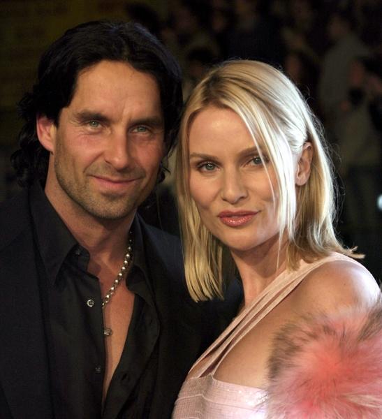 Nicollette Sheridan;Niklas Soderblom;<br>Ocean's Twelve Los Angeles Premiere - Arrivals