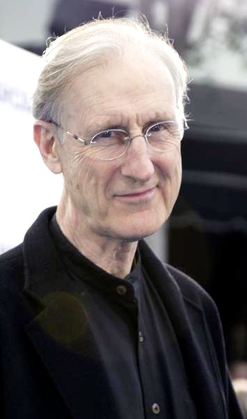 James Cromwell<br>I, ROBOT World Premiere - Arrivals