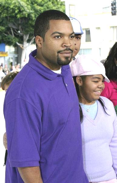 Ice Cube<br>The Polar Express Los Angeles Premiere - White Carpet