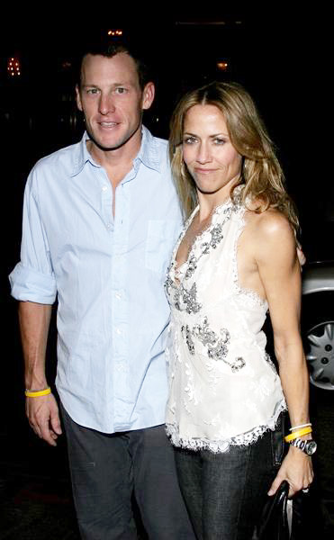 Lance Armstrong, Sheryl Crow<br>Los Angeles Free Clinic's 29th Annual Dinner Gala - Arrivals