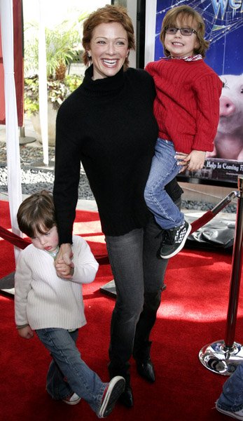 Lauren Holly Latest News, Bio, Profile, Album, Movie and Photo.