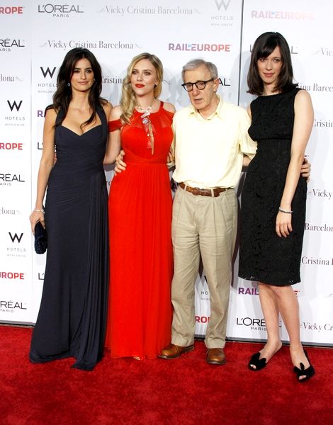 Scarlett Johansson, Penelope Cruz, Woody Allen, Rebecca Hall<br>