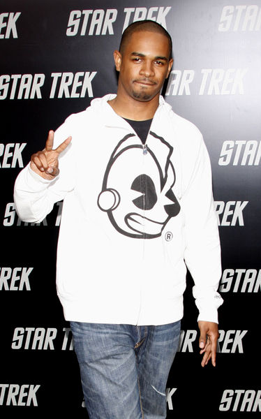 Damon Wayans Jr.<br>