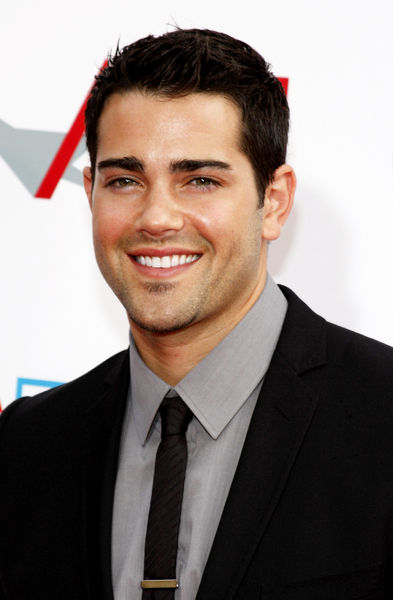 Jesse Metcalfe<br>37th Annual AFI Lifetime Achievement Awards - Arrivals