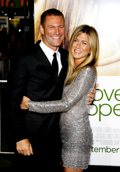 Aaron Eckhart, Jennifer Aniston<br>