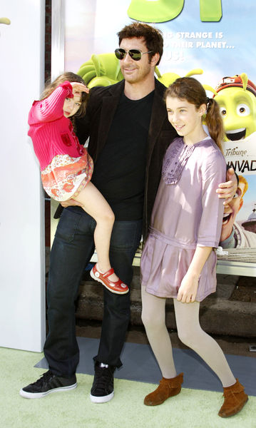 Dylan McDermott, Colette McDermott, Charlotte Rose McDermott<br>