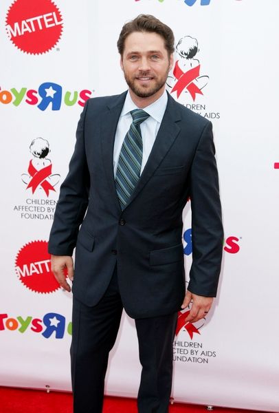 Jason Priestley<br>14th Annual Dream Halloween Fundraiser for the Children Affected by AIDS Foundation