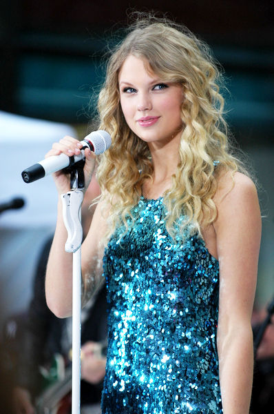 Taylor Swift Picture 1 - Taylor Swift in Concert on NBC's "Today Show