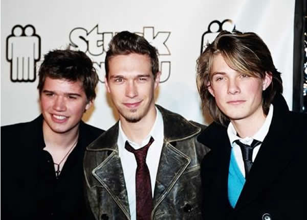 Hanson<br>The Stuck On You Premiere