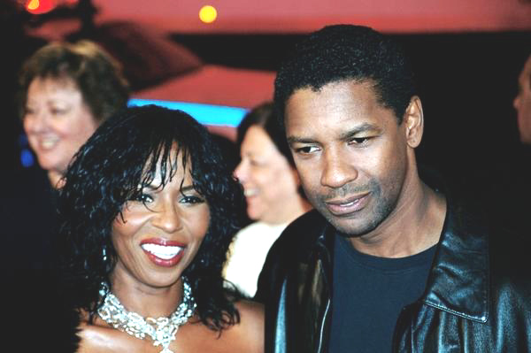 Denzel Washington, Pauletta Pearson<br>Out of Time Premiere